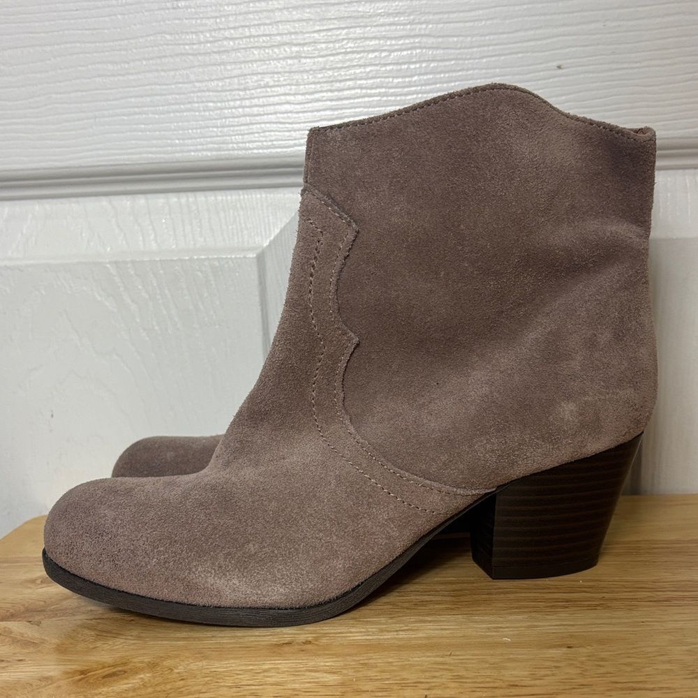 NWOT LUCKY BRAND TABLITA tan sueded leather western bootie ankle boot size 7